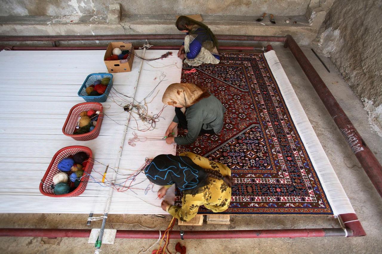 دسته‌بندی فرش دستباف ایرانی به لحاظ اندازه