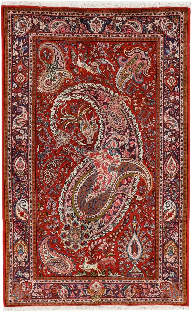 «Boteh Jeghe» pattern in handwoven carpet