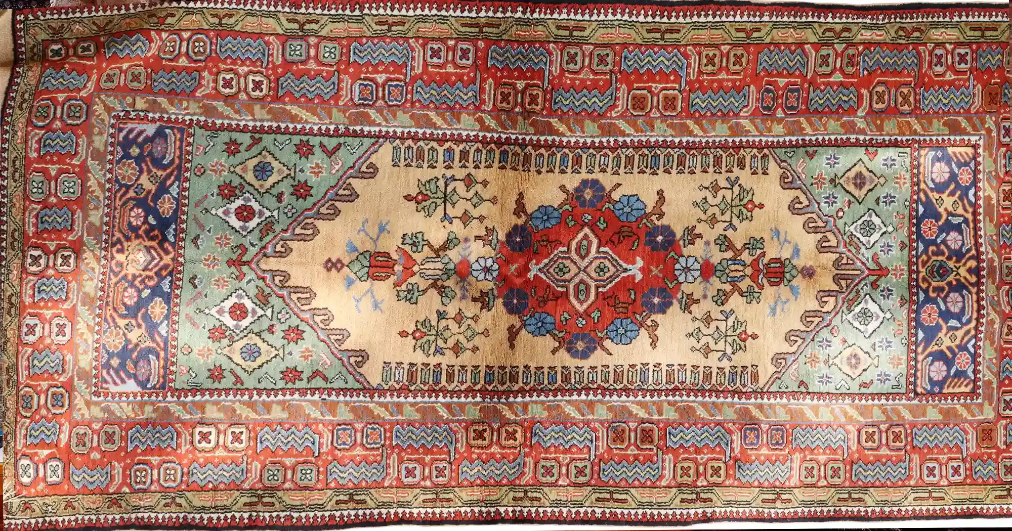 Handwoven carpets in small size (Zar and Nim, Kalegi, Kenare, Padari)